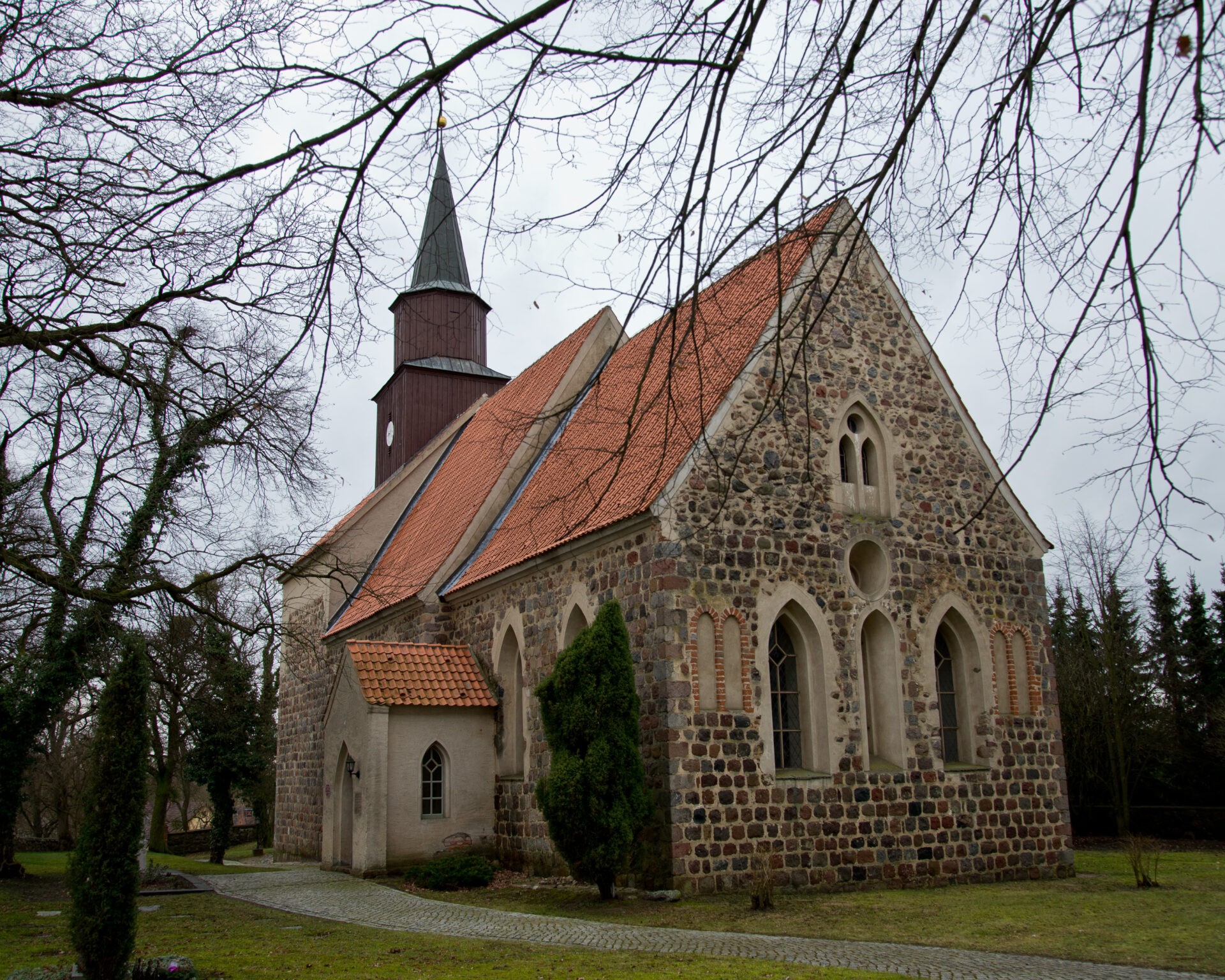 Kirche Wollin